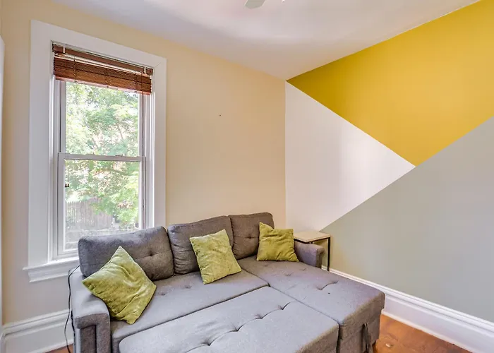 Ferienhaus Dog-friendly Home, 3 Mi To Downtown! Pittsburgh